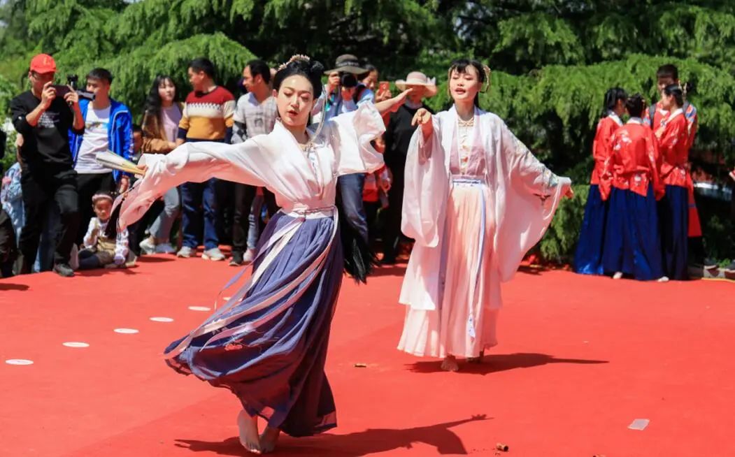 五一汉服活动|多地五一汉服免费游活动