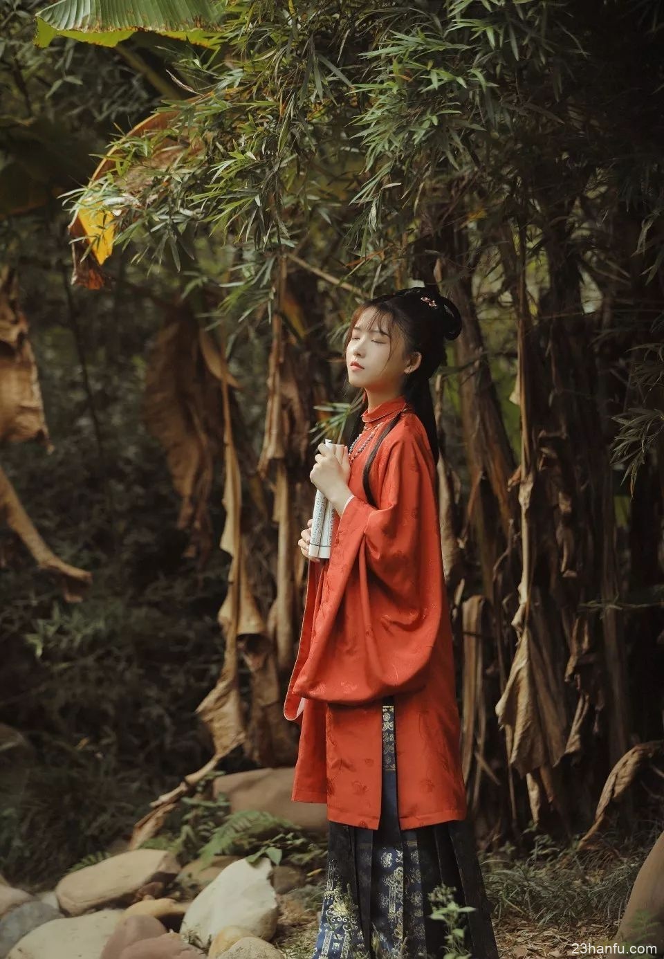 种草 | 新年汉服怎么穿，才能在拜年聚会时躺赢！