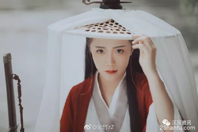 【汉服摄影】尘事如潮人如水，只叹江湖几人回。