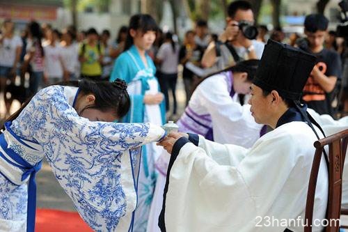 “中国华服日” 这些关于汉服的知识你了解多少？