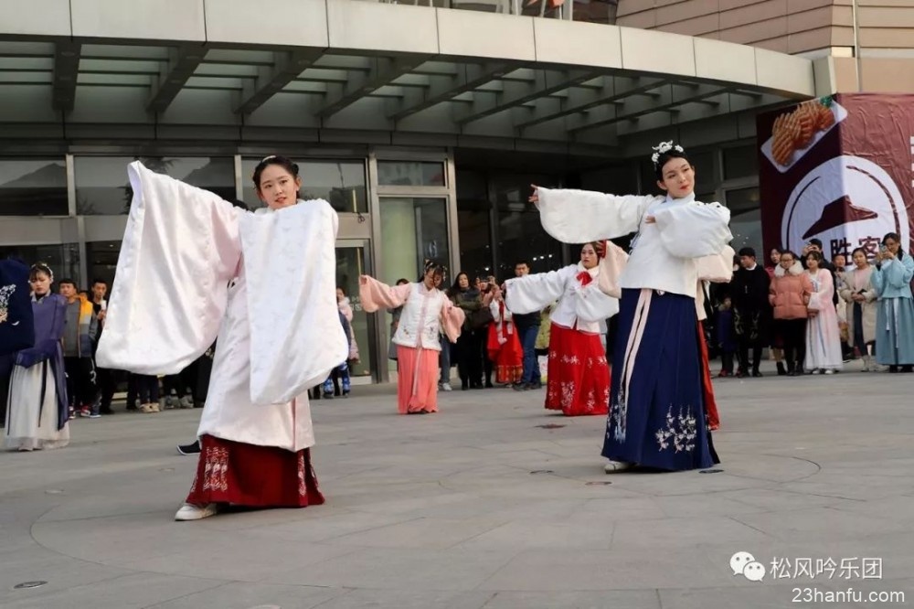 【活动视频】12月22日冬至，万博广场一群汉服同袍们的狂欢！