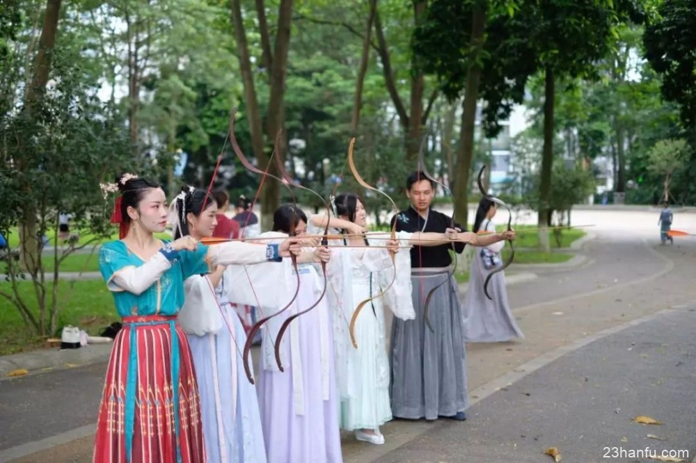 增城群的精彩！汉服广东梅花一弄汉服花艺音乐会报导