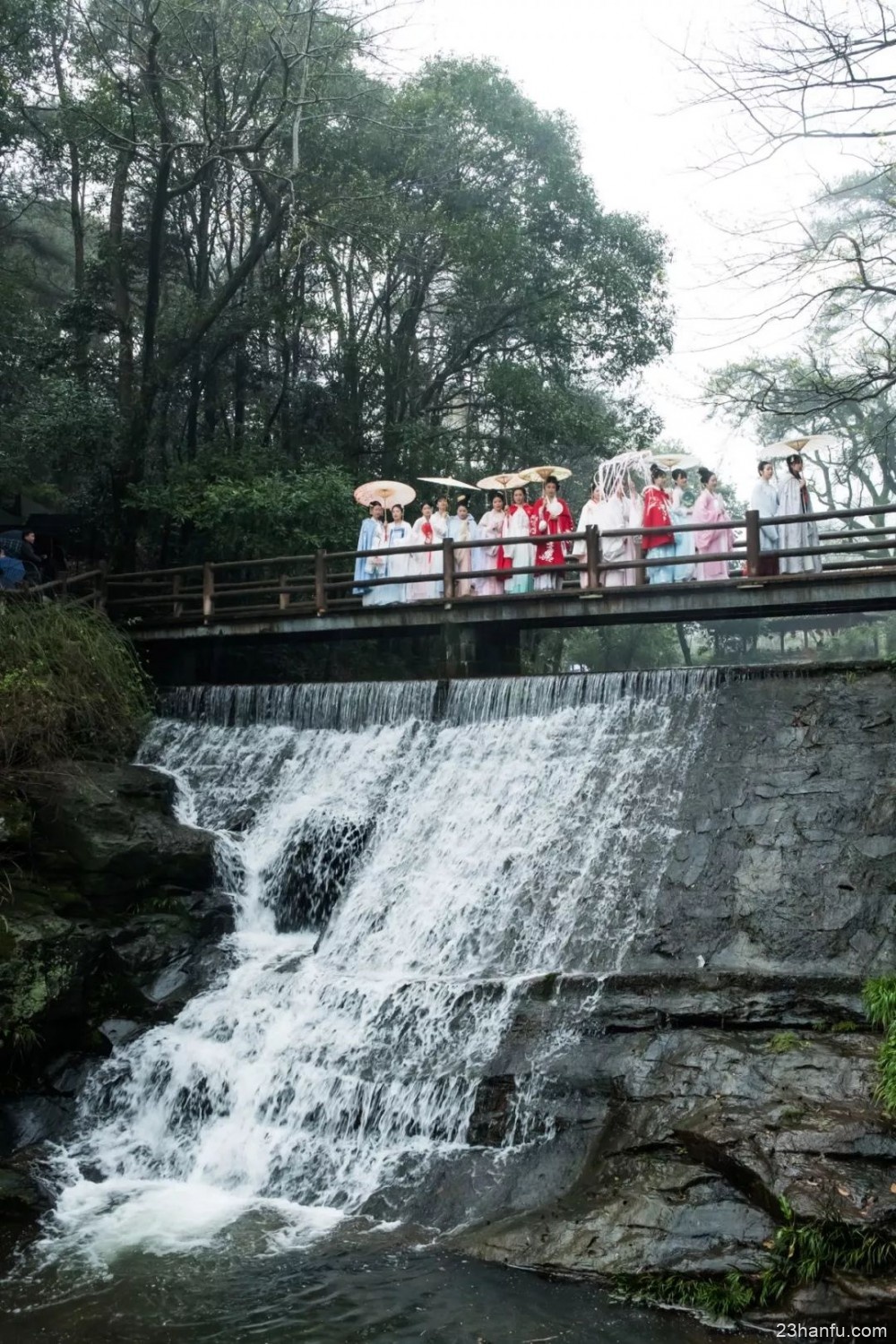 【花朝返图】奉化汉服——雪窦花朝雅集，流连佳山秀水间