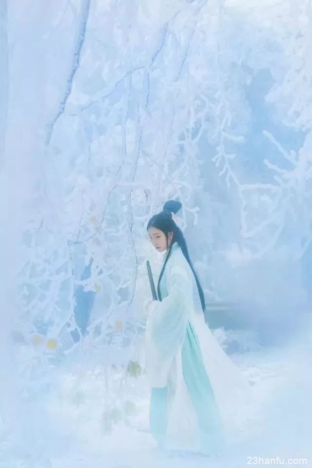 【庐山雪】雪与汉服 点缀着这个冬天的美