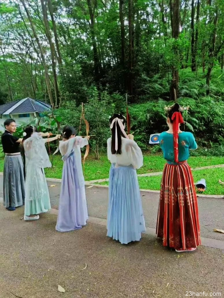 增城群的精彩！汉服广东梅花一弄汉服花艺音乐会报导