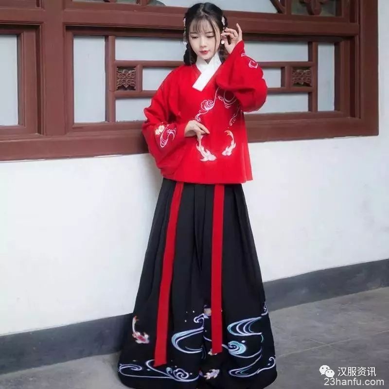 汉服从小众到普及还有多远？